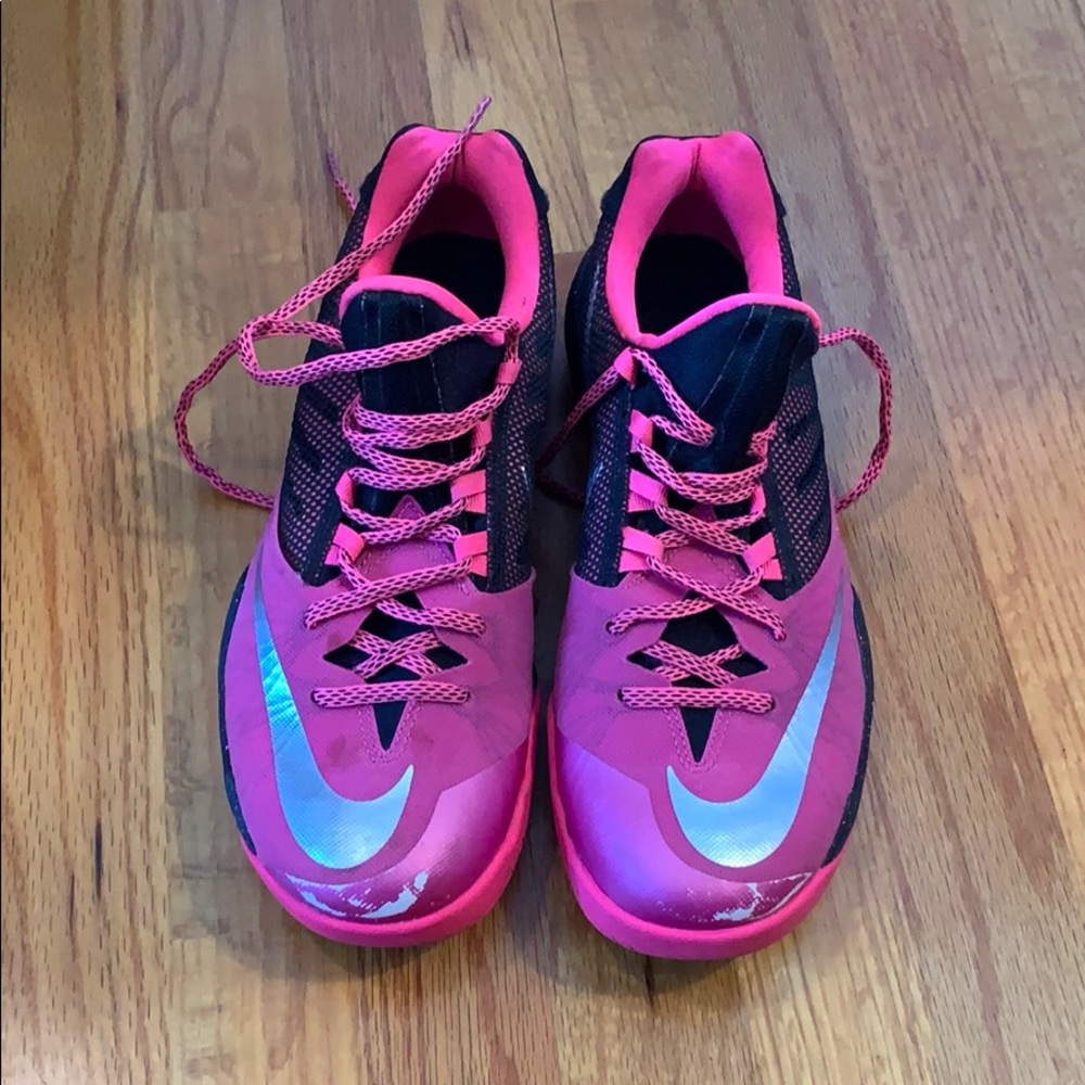 nike zoom basketball breast cancer awareness shoes